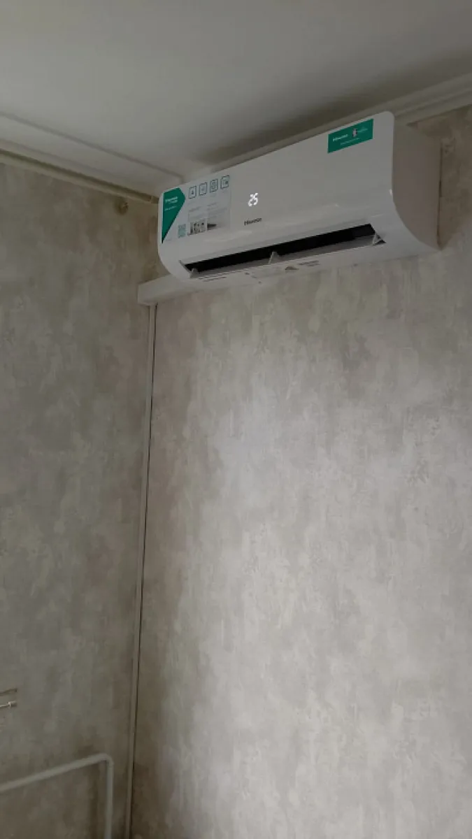 Hisense MN-64565